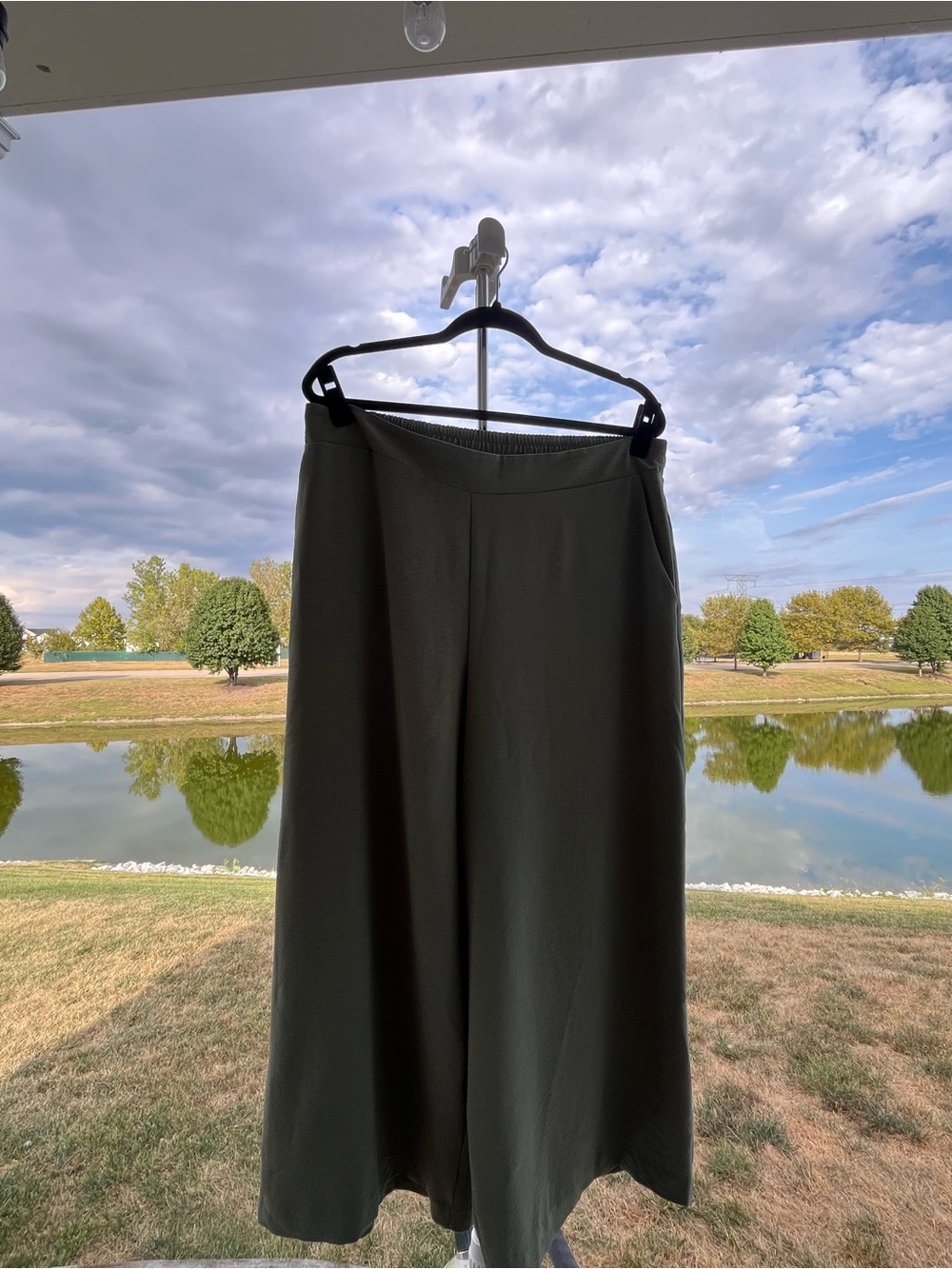 Nine West Olive Wide-Leg Pants